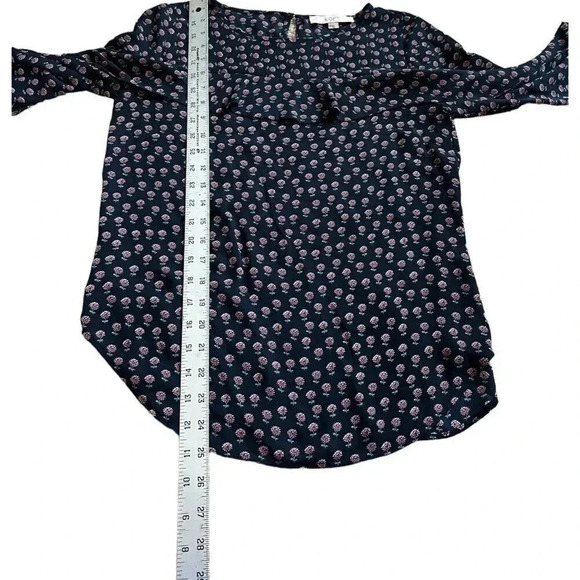 Ann Taylor Loft Womens Blouse Size XXS Navy Pink Floral Ruffle Long Sleeves - Picture 9 of 9